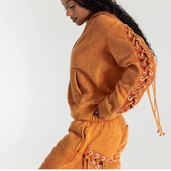 SAMARIA LEAH Aspen Spice Orange Lace-Up Hooded 2 Piece Sweatsuit Size M - Picture 15 of 16